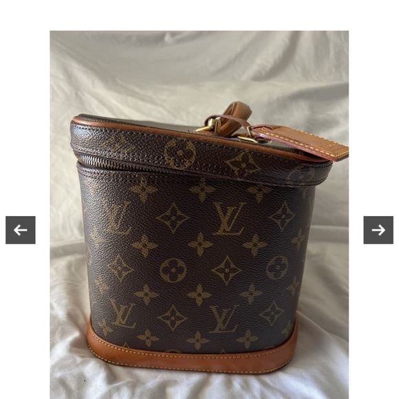 LV vanity - Picture 9 of 10